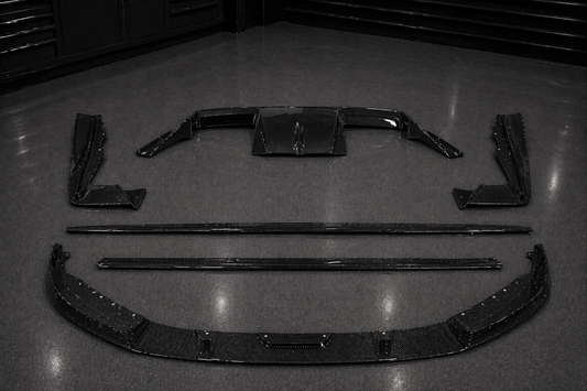 G87 M2 Dry Carbon Full Splitter kit.