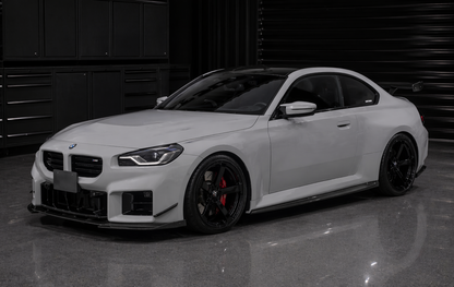 G87 M2 Dry Carbon Full Splitter kit.